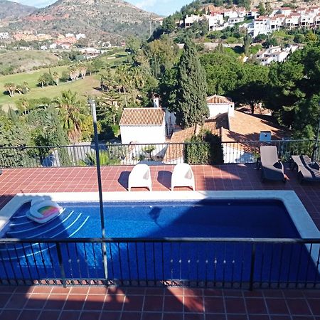 Apartamento En Villa Con Piscina 马拉加 外观 照片