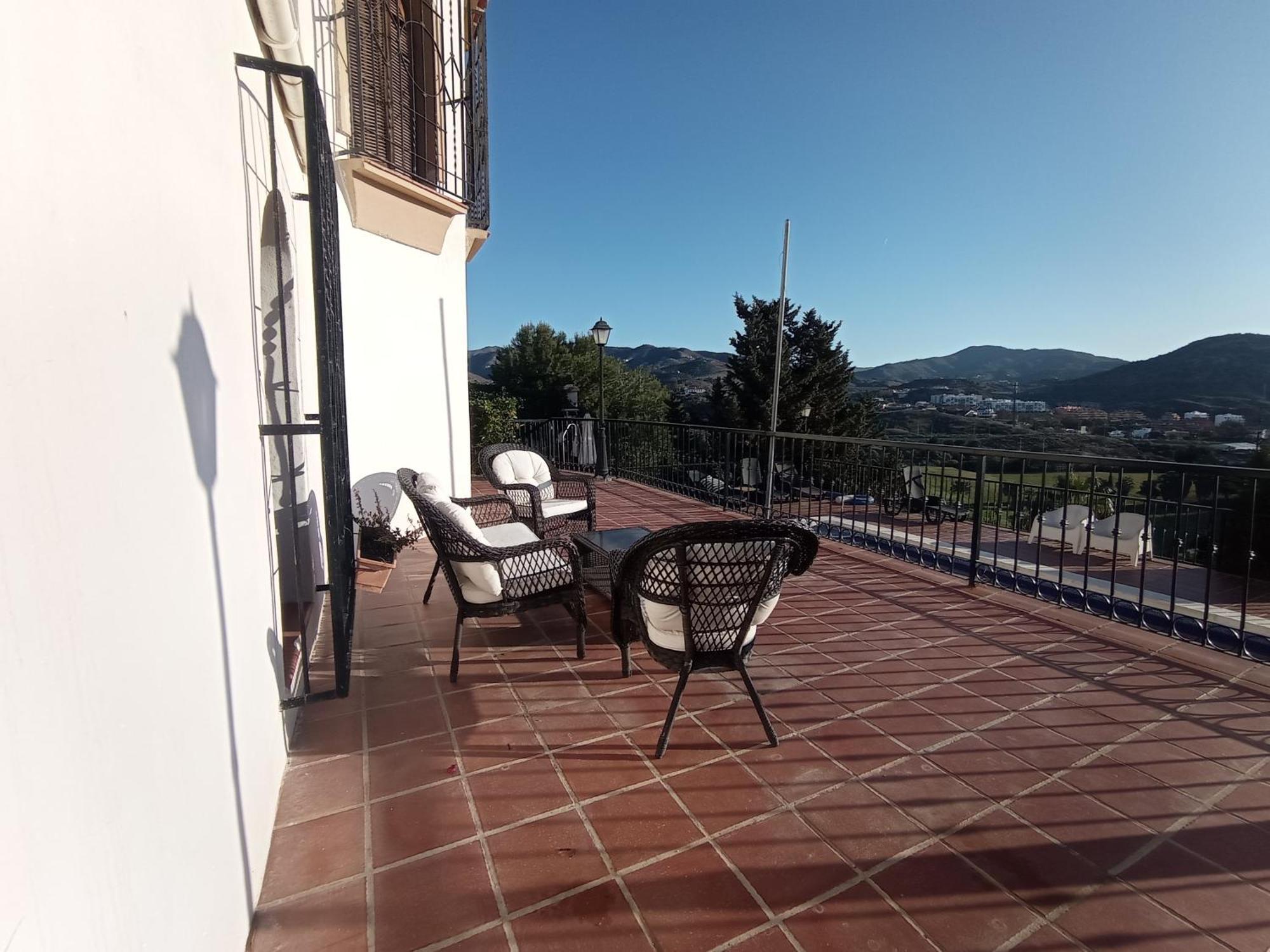 Apartamento En Villa Con Piscina 马拉加 外观 照片