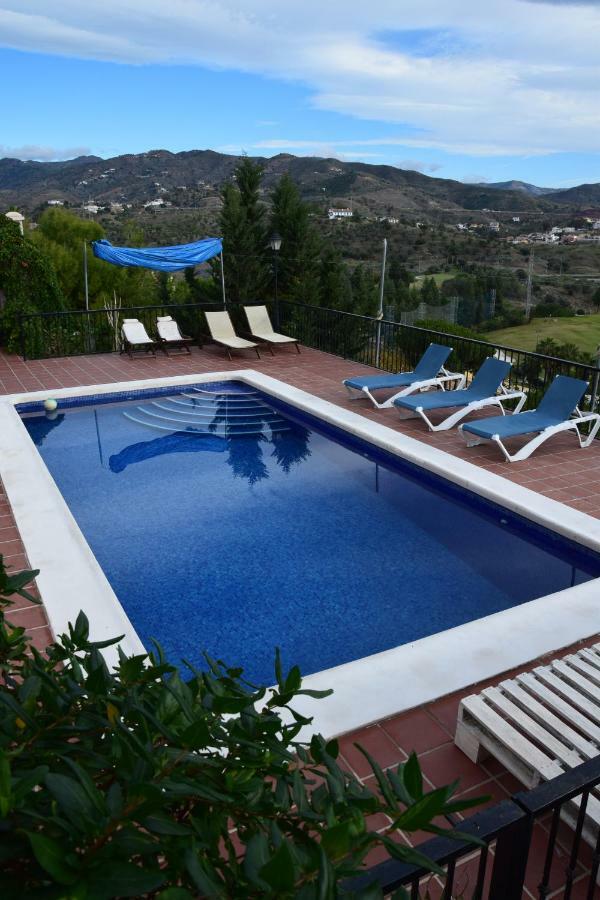 Apartamento En Villa Con Piscina 马拉加 外观 照片